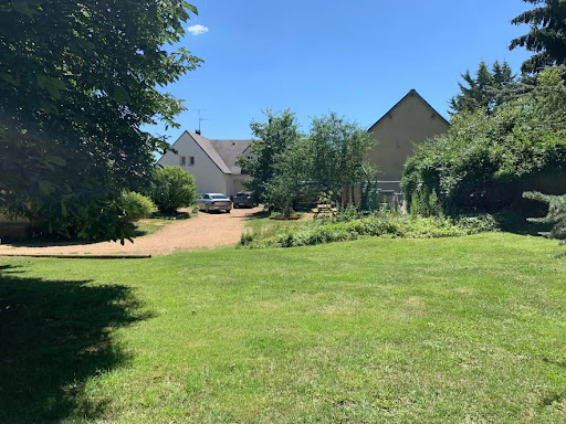Photo de Maison de vacances grande capacité, avec piscine, proche Dreux et Chartres, Eure-et-Loir, Centre-Val de Loire à Tremblay-les-Villages (28170)