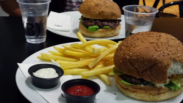 בורגרס בר | Burgers Bar