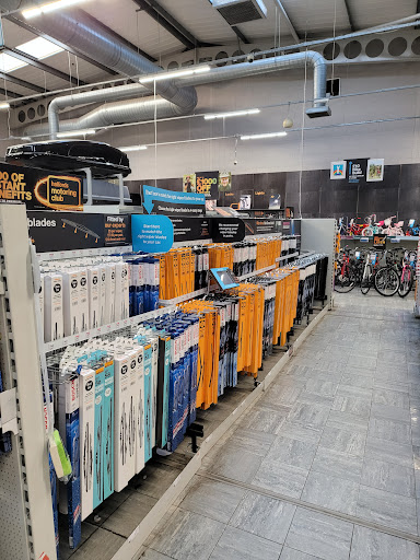 Halfords - Beverley - Visual