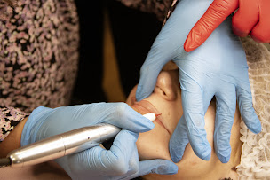 Photo n°11 de Beauté Concept Formation / Bee Tattoo Supply à Montauban (Distributeur de produits de beauté)