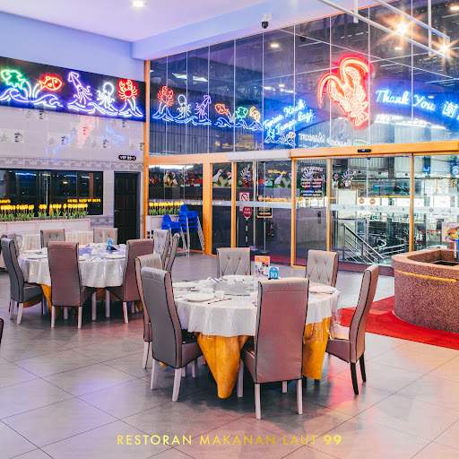 99 Seafood Restaurant • 99 海鲜餐厅 • Restoran Makanan Laut 99