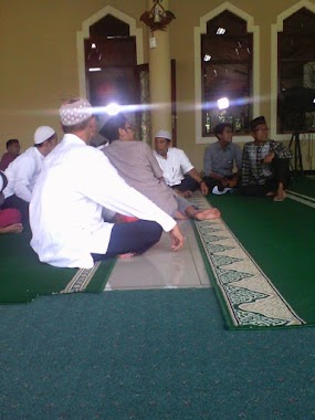 Masjid Raya Baitul Hikmah Deppen HBTB, Author: Abud Sequerpants