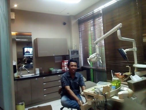 Identistree Dental Clinic, Author: mas mus