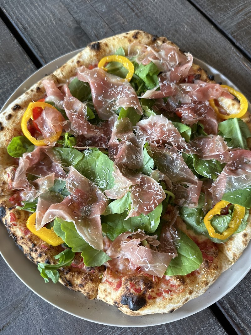 AWESOME PIZZA HACHIMORI ハチモリ