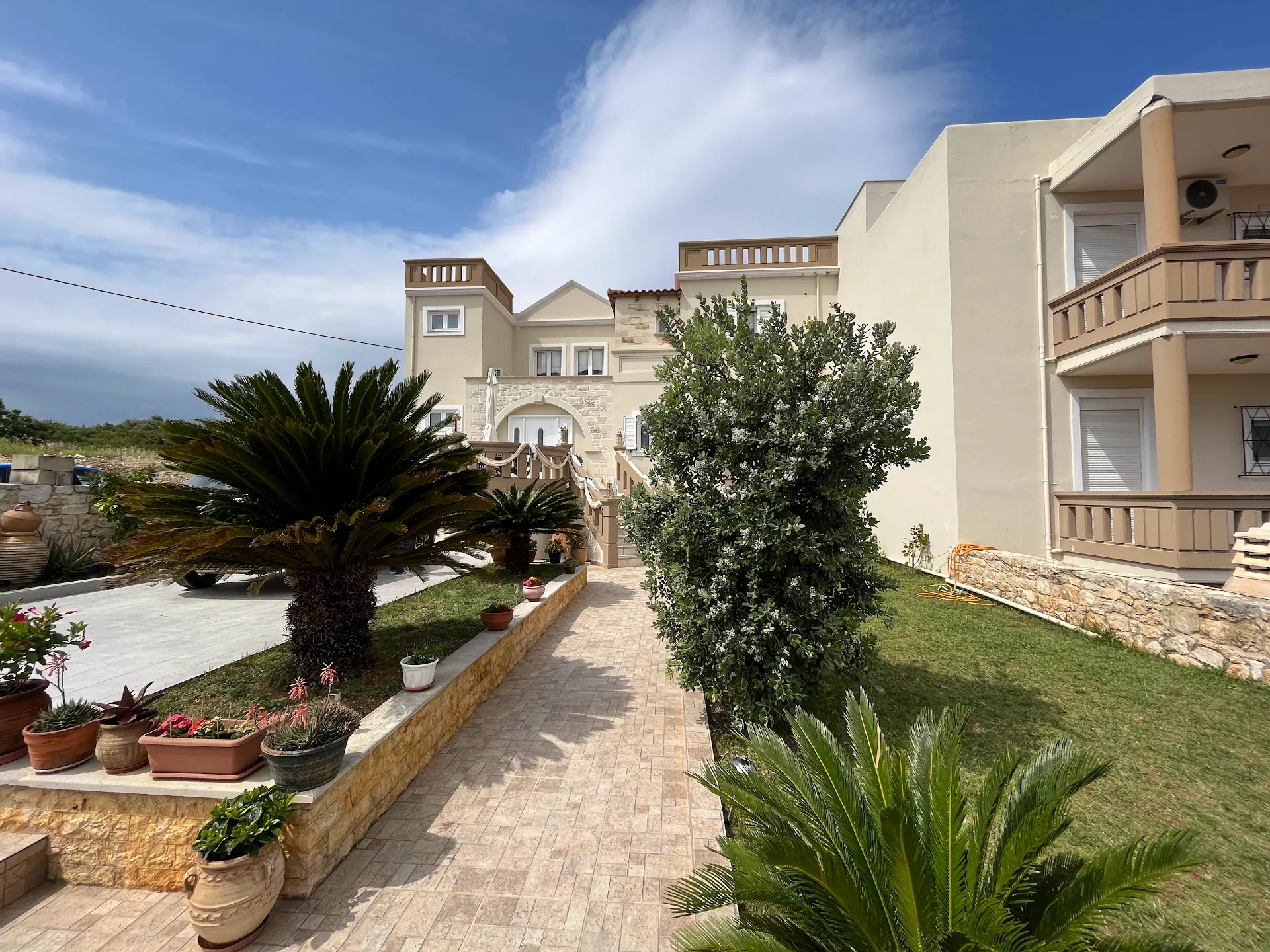 Villa Ira