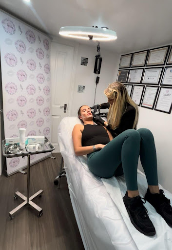 Amy-Lucy Clinic - Thumbnail