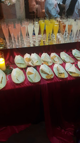 Comments and reviews of GANIS TAKE AWAY & CATERING SERVICES