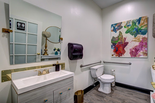 Martino Cartier Salon - Thumbnail