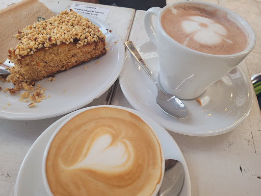 Dreiviertel - Caffebar am Tor - Thumbnail