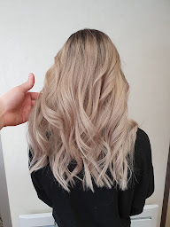 Photo n°7 de FM Coiffure à Beaumont (Barbier)