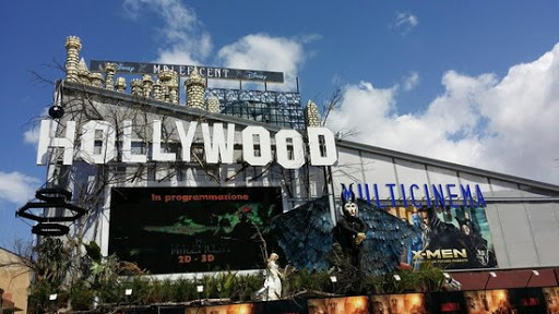 EPlanet Hollywood
