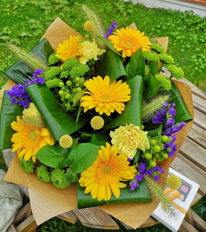 Blooming Occasions photo 2