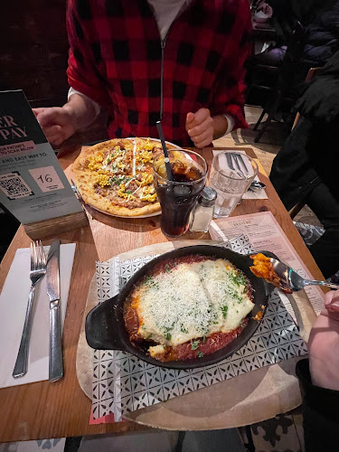 Reviews of Bella Italia - St Martins Lane in London - Pizza