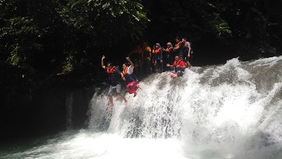 Photos of Full Body Citumang River Rafting
