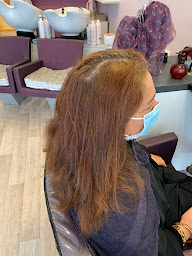 Photo n°6 de Elégance Coiffure à Cussac (Salon de coiffure)