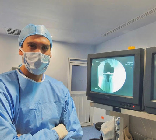 Dr. Diego Ibarra García Traumatologo Especialista Rodilla y Hombro - Thumbnail