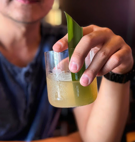 1988 Cocktail Lounge by null