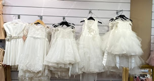 Photo n°4 de COSY Concept Store - Saint-Denis à Saint-Denis (Boutique de mariage)