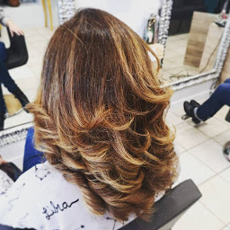 Photo n°23 de Actuel's Coiffure à Montfaucon (Salon de coiffure)