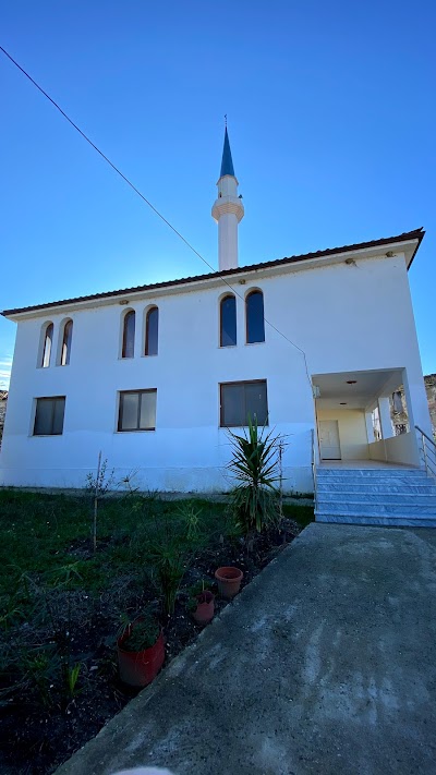 Masjid Alia Al-Rakhis - Llakatund, Vlorë