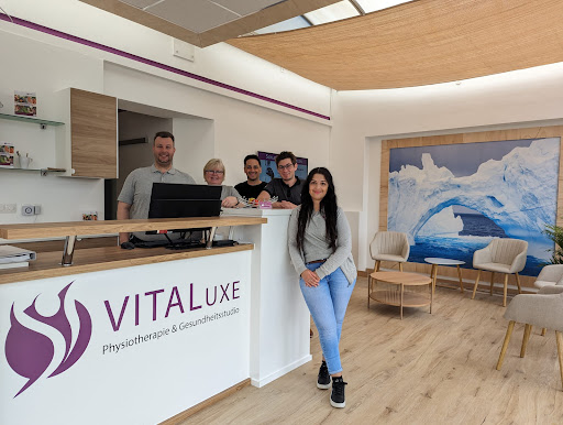 VITALuxe Physiotherapie + Kältekammer + Salinarium - Thumbnail