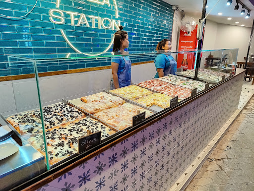 Pizza Station