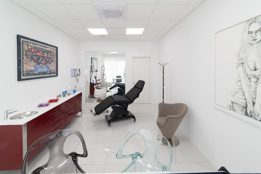 AES CLINIC - Medicina Estetica Padova - Thumbnail