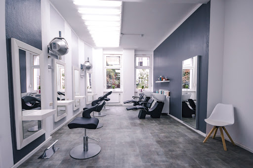 kama hair club