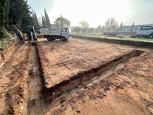 Photo n°19 de EETP à Eygalières (Entreprise de terrassement)