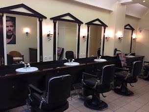 Photo n°14 de Haute Coiffure Daumesnil à Paris (Salon de coiffure)