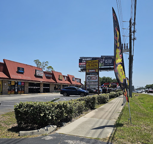 Pine Castle Plaza