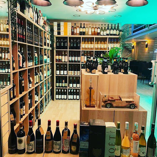 LEVEL PUB - Visual
