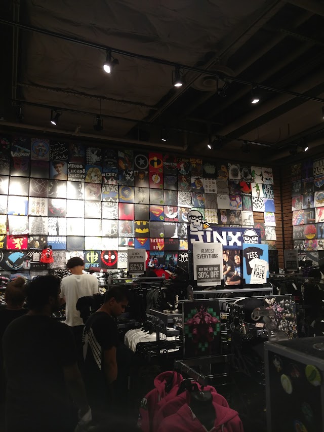Hot Topic