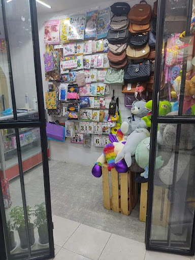 PLAZA COMERCIAL "JUAN C. DORIA" (FAYUKITA DEL C. DORIA) - Thumbnail