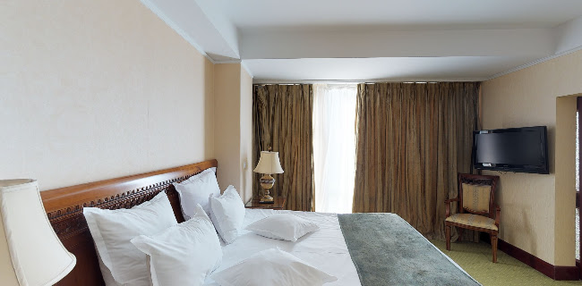 Opinii despre Brasov hotel not Ramada în Săcele - Închiriere de mașini