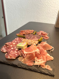 Photo n°2 de River Lake à Nages (Restauration rapide)