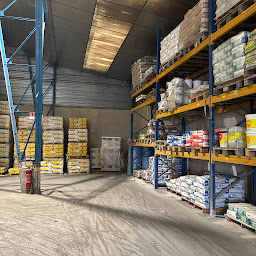 Photo n°2 de Central'Mat - Matériaux de construction à Tribardou (Magasin d'outillage)