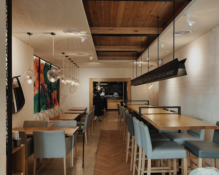 Страви ліванської та італійської кухні