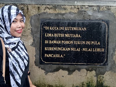 Photos of Museum Tenun Ikat