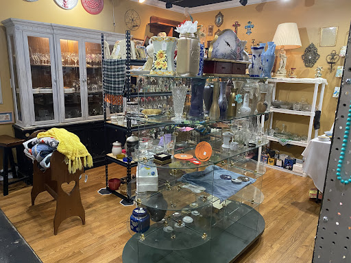Ye Olde Resale Shoppe - United States