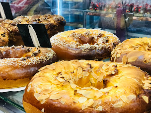 Photo n°2 de Boulangerie Meyzieu Au Palais Gourmand à Meyzieu (Pâtissier spécialisé dans les gâteaux de mariage)