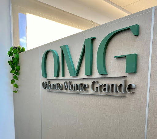 Odonto Monte Grande - Consultorio Odontologico