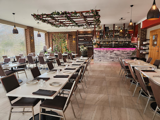 The Lamp Post Restaurant - Thumbnail