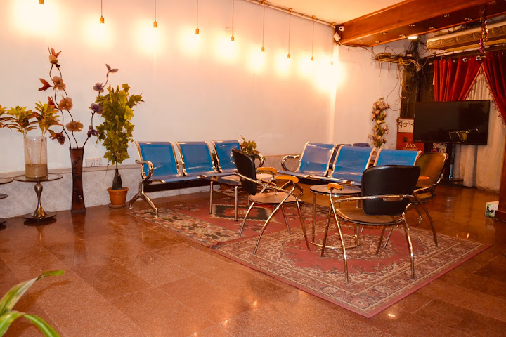 Hotel Pacific by null