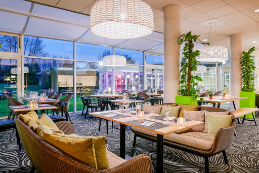 "Parenthèse", By Novotel