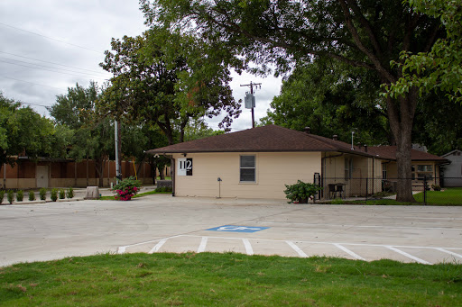 112 West Trinity - Visual