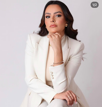 Dra. Gabrielle Araujo