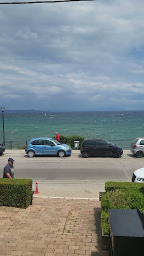 Λεωφ Ποσειδωνος και, Ελ. Βενιζέλου 26, Νέα Μάκρη 190 05