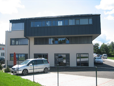 DER KREIS Küche und Wohnen Marketing- und BeratungsgesmbH OEG Bachfeldstraße 3, 5102 Anthering, Österreich