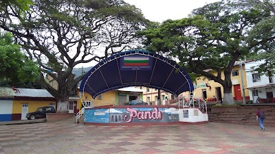 Photos of Pandi Central Park